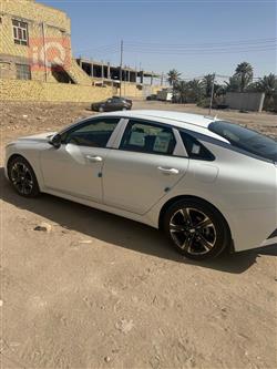 كيا K5